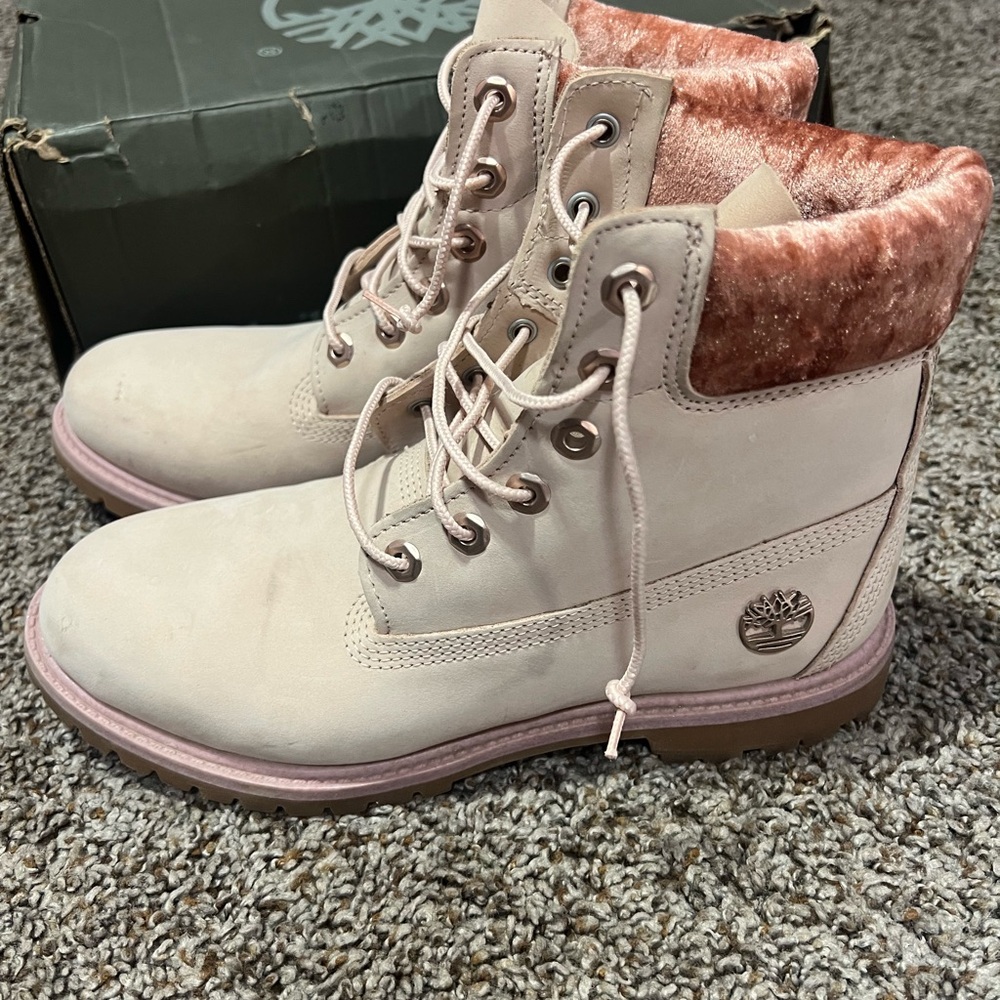 Timberland Women's Blush Pink Combat Boots